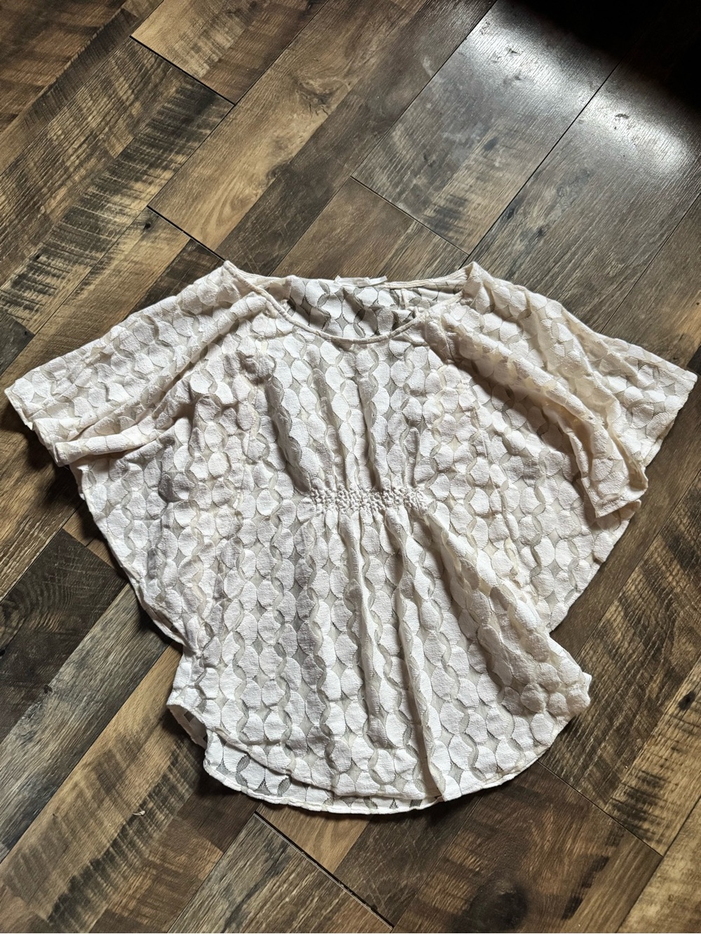 Anthro Textured Cream Short Sleeve Blouse with Elastic Waist